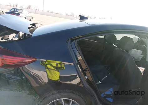 2020 Hyundai Elantra Limited from USA, damaged, VIN 5NPD84LFXLH502359